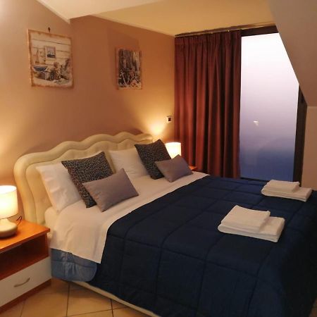 B&B Louise Santa Maria Capua Vetere Eksteriør billede
