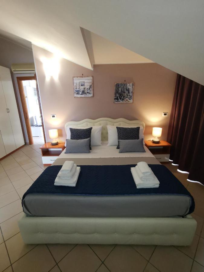 B&B Louise Santa Maria Capua Vetere Eksteriør billede