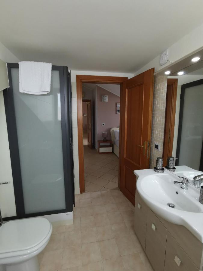 B&B Louise Santa Maria Capua Vetere Eksteriør billede