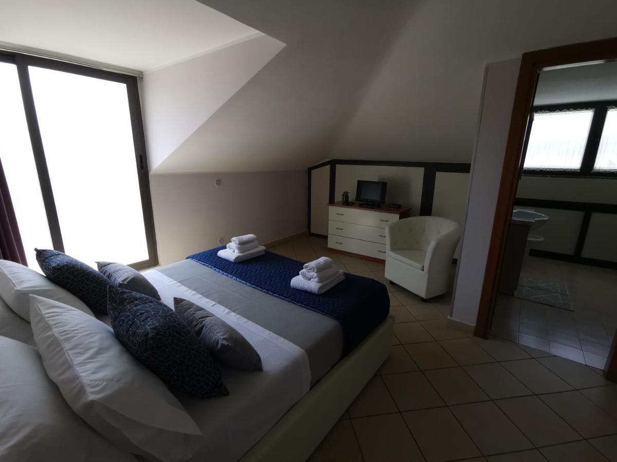 B&B Louise Santa Maria Capua Vetere Eksteriør billede