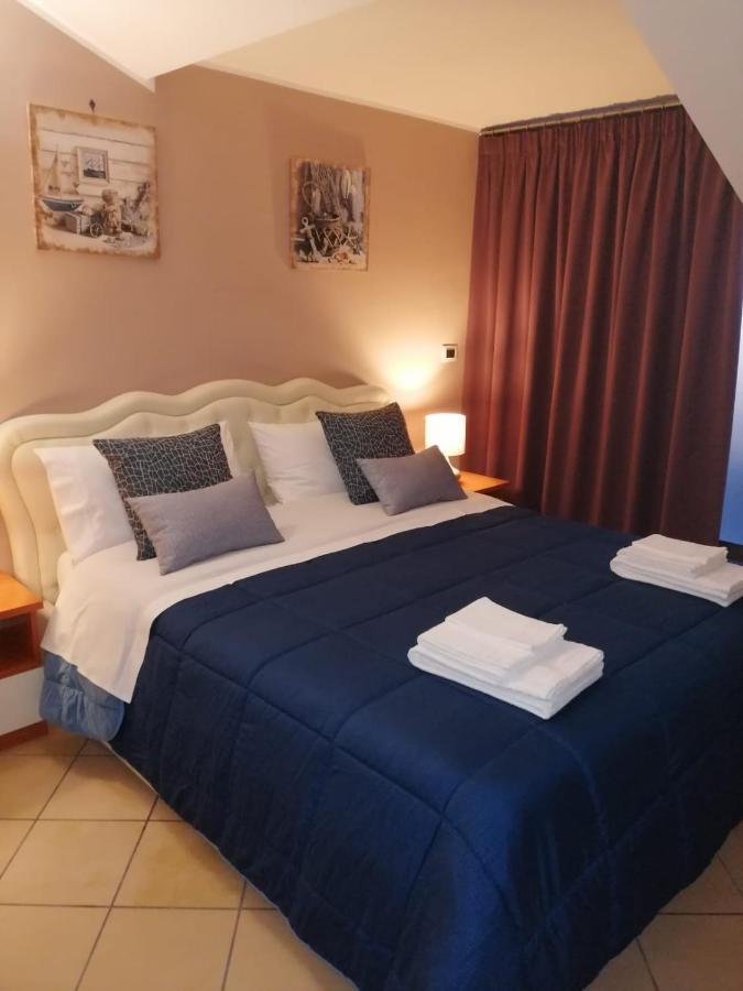 B&B Louise Santa Maria Capua Vetere Eksteriør billede